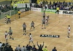 Zu Beginn hatte der THW noch alles im Griff...