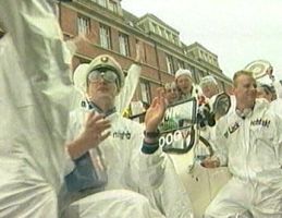 Die Mannschaft rollt an