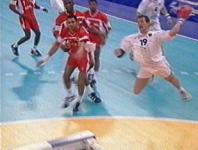 54. Minute: Kehrmann trifft zum 21:16.