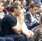 In der Ostseehalle entdeckt: Die Flensburger Christiansen (links) und Jeppesen (rechts). Sie konnten frohe Kunde mit nach Flensburg zur�ckbringen...