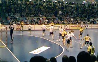 Stand in der ersten Halbzeit noch recht sicher: die THW-Abwehr...