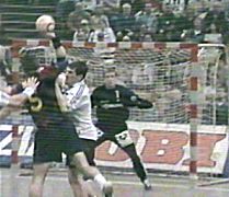 Masip trifft zum 9:11.