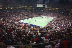 Mit dem Schritt in die K�lnarena hat der VfL Gummersbach die Basis f�r eine erfolgreichere Zukunft gelegt.