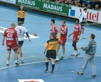 Waren die Buhm�nner in der Ostseehalle: Die Br�der Methe/Methe.