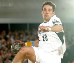 War mit 6/2 Toren einer der besten Kieler Werfer: Stefan L�vgren.