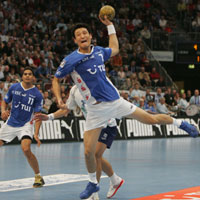 Kyung-Shin Yoon �berzeugt auch im 10. Jahr im Trikot des VfL.