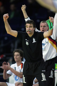 Heiner Brand und Michael Heuberger jubeln!