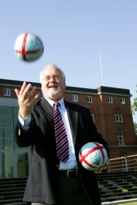 W�nscht sich faire Duelle: Ministerpr�sident Carstensen