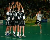 Der Freiwurf vor der Pause ver�nderte nichts mehr am 16:16-Halbzeitstand.