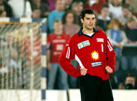 H�tet das Tor des VfL: Nandor Fazekas.