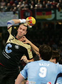 Pascal Hens brillierte mit 9 Treffern.