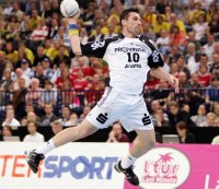 Stefan L�vgren f�hrte exzellent Regie und erzielte 6/2 Tore.