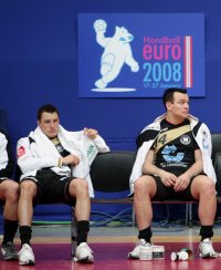 Frust auf der deutschen Bank: Dominik Klein und Christian Zeitz.