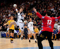 Marcus Ahlm erzielte drei Treffer, in  der Abwehr ersetzte er Filip Jicha im Mittelblock.