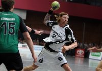 B�rge Lund machte in der 3-2-1-Abwehr und auf der Mitte Druck.