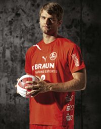 Mittelmann Michael Schweikardt kam aus G�ppingen.