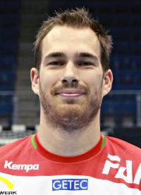 Linksh�nder Jure Natek ist mit bislang 56 Treffern bester Torsch�tze beim SCM.