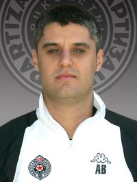 J�ngster Trainer: Aleksandar Brkovic.