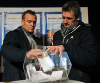 Christian Zeitz diente bereits im Vorjahr als "Gl�cksfee" beim Tippspiel.