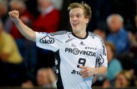 Zwei Tore beim Deb�t in der Sparkassen-Arena: Jannick Boldt.