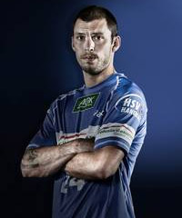 Linksau�en Fredrik Petersen sollte in Kopenhagen  Gudjon Valur Sigurdsson ersetzen, jetzt vertritt er in Hamburg den verletzten Torsten Jansen.