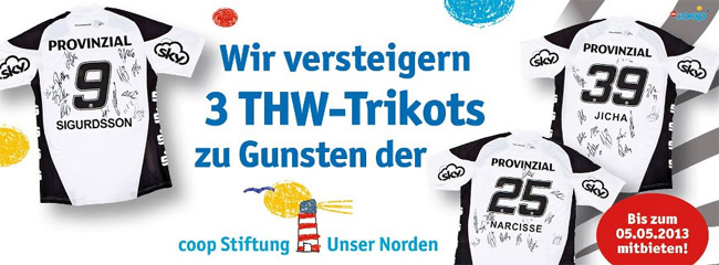 Bis zum 5. Mai werden diese drei Trikots f�r einen guten Zweck versteigert.