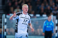 Stark im Mittelblock der Abwehr und konsequent beim Nutzen seiner Torchancen: Patrick Wiencek.