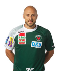 Linksh�nder "Tino" Igropulo �berzeugt in seiner zweiten Saison bei den F�chsen.