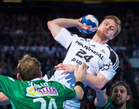 Aron Palmarsson erzielte im ersten Durchgang vier Treffer.