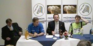 [Bild: Pressekonferenz]