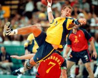 Magnus Wislander f�r Schweden.