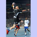 Pittis Abschied: Johan Pettersson beim Spungwurf.