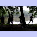 Trainingslager 2005: Festes Ritual: Kurz nach sechs geht es zum morgendlichen Waldlauf rund um den M�hlenteich.