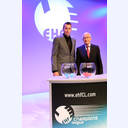 Champions Draw 2009: Filip Jicha lost die CL-Gruppen aus.