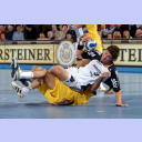 Marcus Ahlm im Kampf um den Ball.