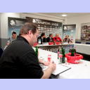 Internet-Redakteur Christian Robohm w�hrend der Pressekonferenz.