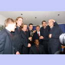 EHF-Pokal-Finale 2002, R�ckspiel: Empfang am Vereinsheim - das erfolgreiche Team.