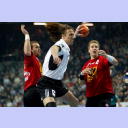 Olsson setzt sich gegen Johannesson und Roggisch durch.