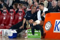 Bitter: Morten Bjerre f�llt mit einer Knieverletzung vier bis sechs Wochen aus.