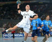 War mit acht Toren bester Sch�tze: Demetrio Lozano.