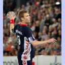 SG-Kapit�n S�ren Stryger am Ball.