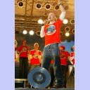 Meisterfeier auf dem Kieler Rathausplatz und wilde Gesangseinlagen: Hernik Lundstr�m.