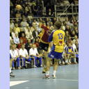 QS-Supercup: Marcus Ahlm can't stop Iker Romero.