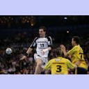 Viktor Szilagyi, in der Verteidigung Gensheimer und Caillat.