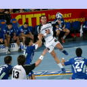 Milutin Dragicevic attackiert Christian Zeitz.