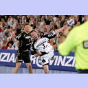 Vid Kavticnik trifft.