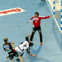 Vid Kavticnik springt in den Kreis.