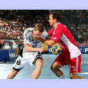 Tobias Reichmann wird attackiert.