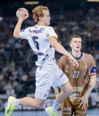 Jesse Dahmke in action.